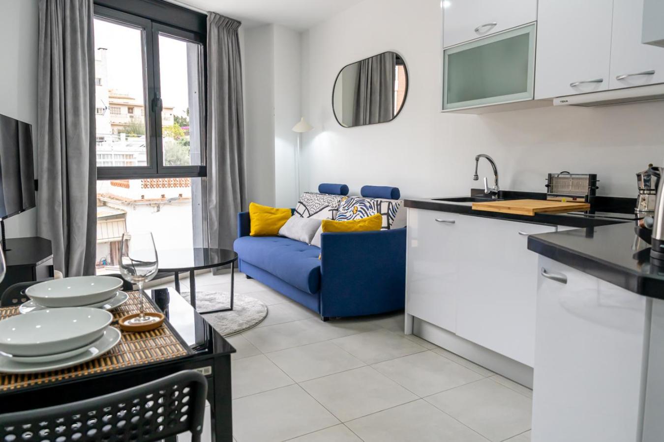 Modern Wave Escape Apartment With Private Parking And Rooftop Pool By Namaste Elite Torremolinos Exterior foto