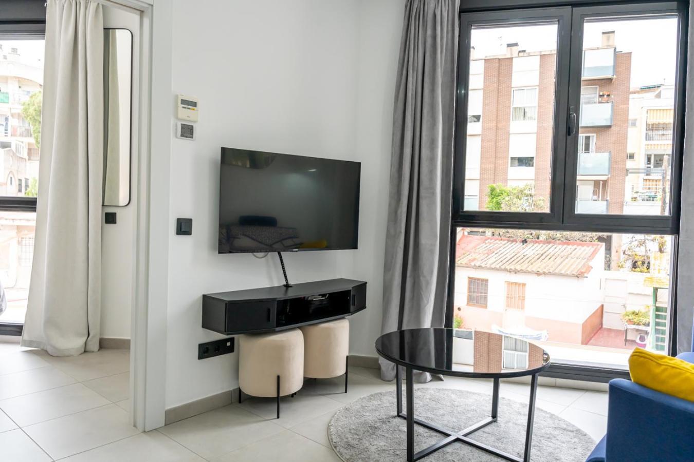 Modern Wave Escape Apartment With Private Parking And Rooftop Pool By Namaste Elite Torremolinos Exterior foto